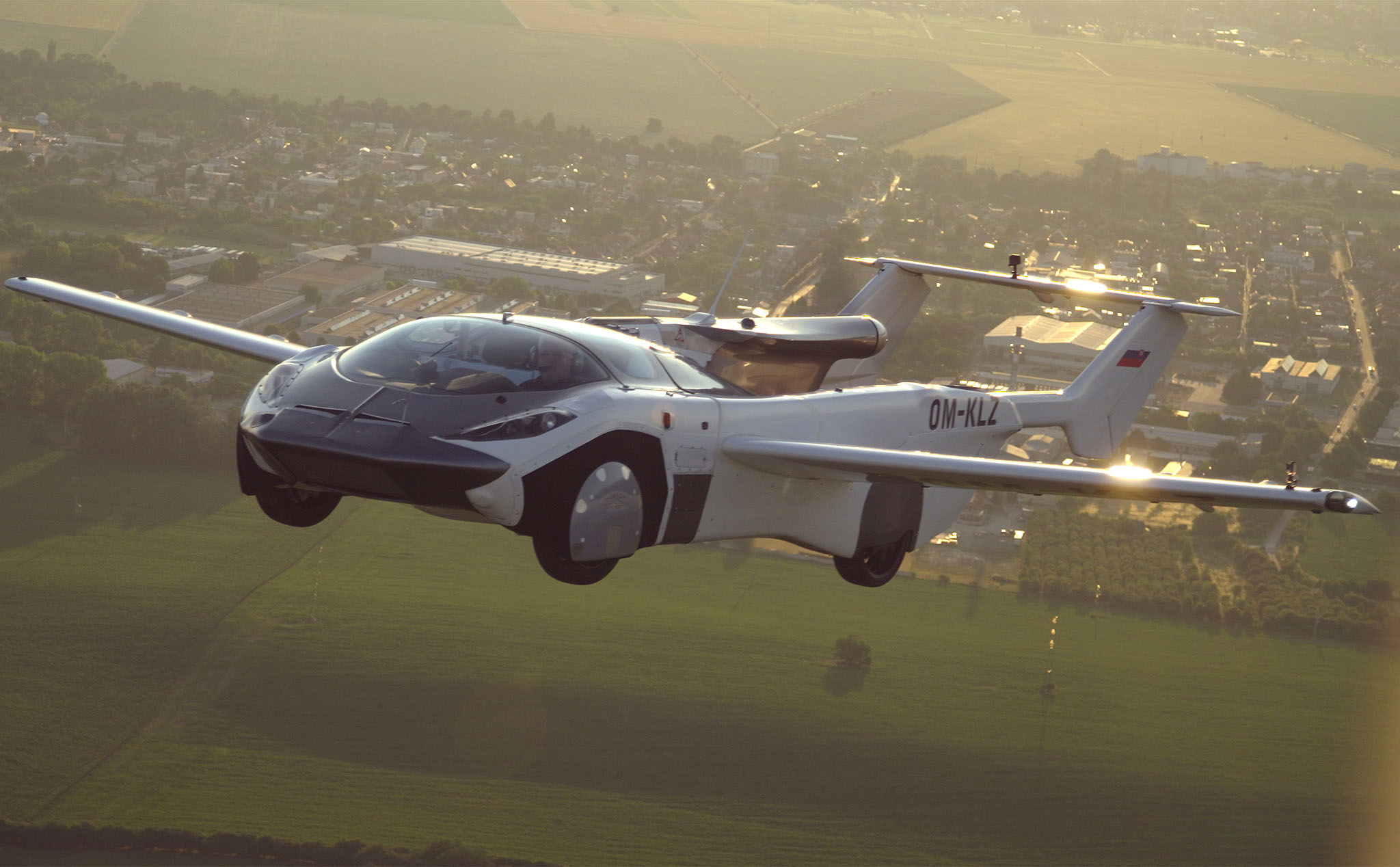 Klein Vision thử nghiệm ô tô bay AirCar