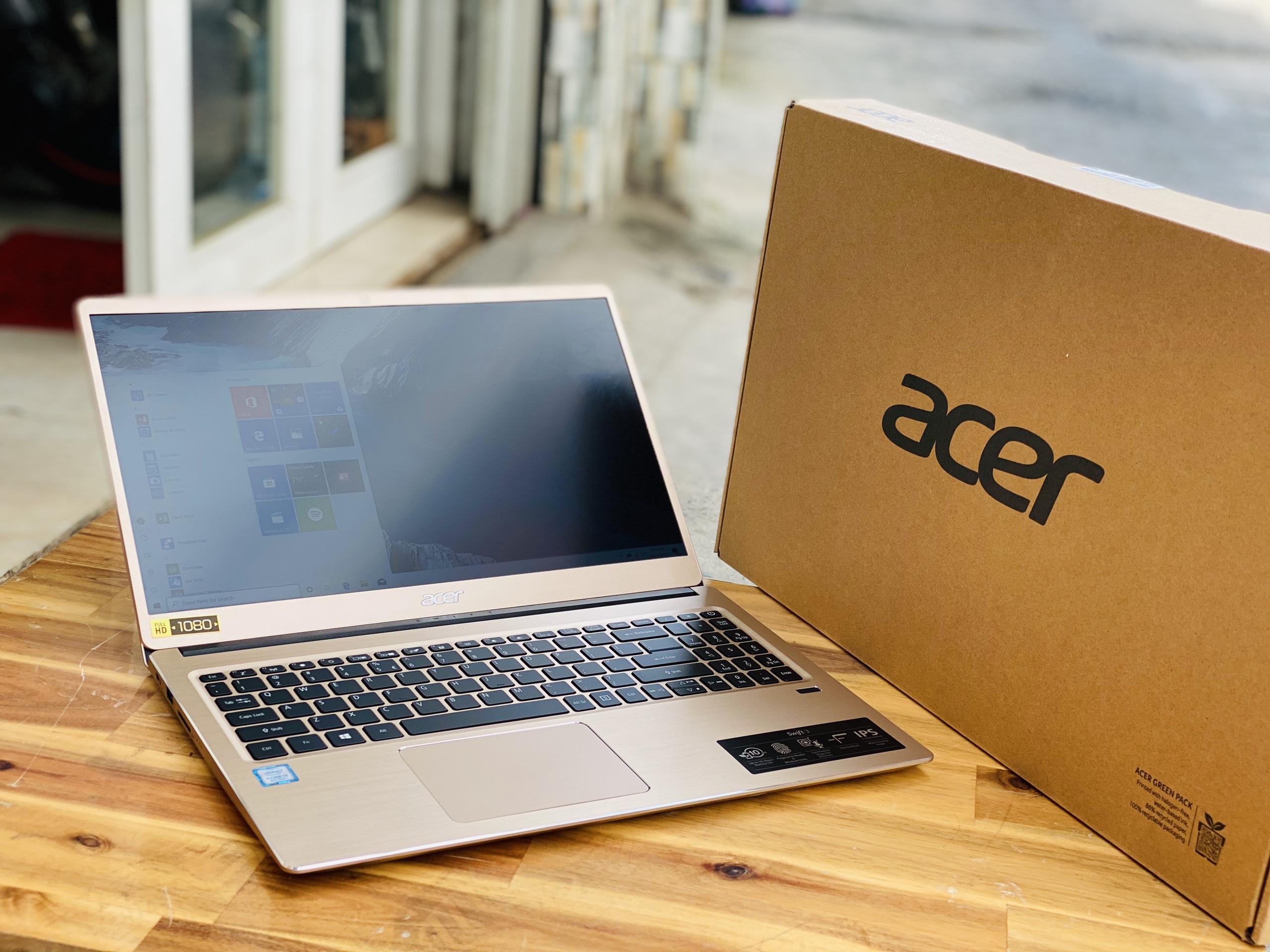 Acer Swift 3 sở hữu công nghệ Acer ComfyView